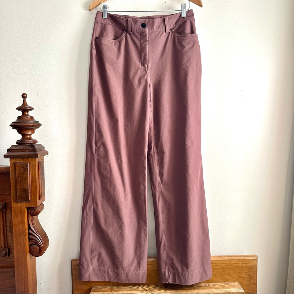 Lululemon • City Sleek 5 Pocket High-Rise Wide-Leg Pant
